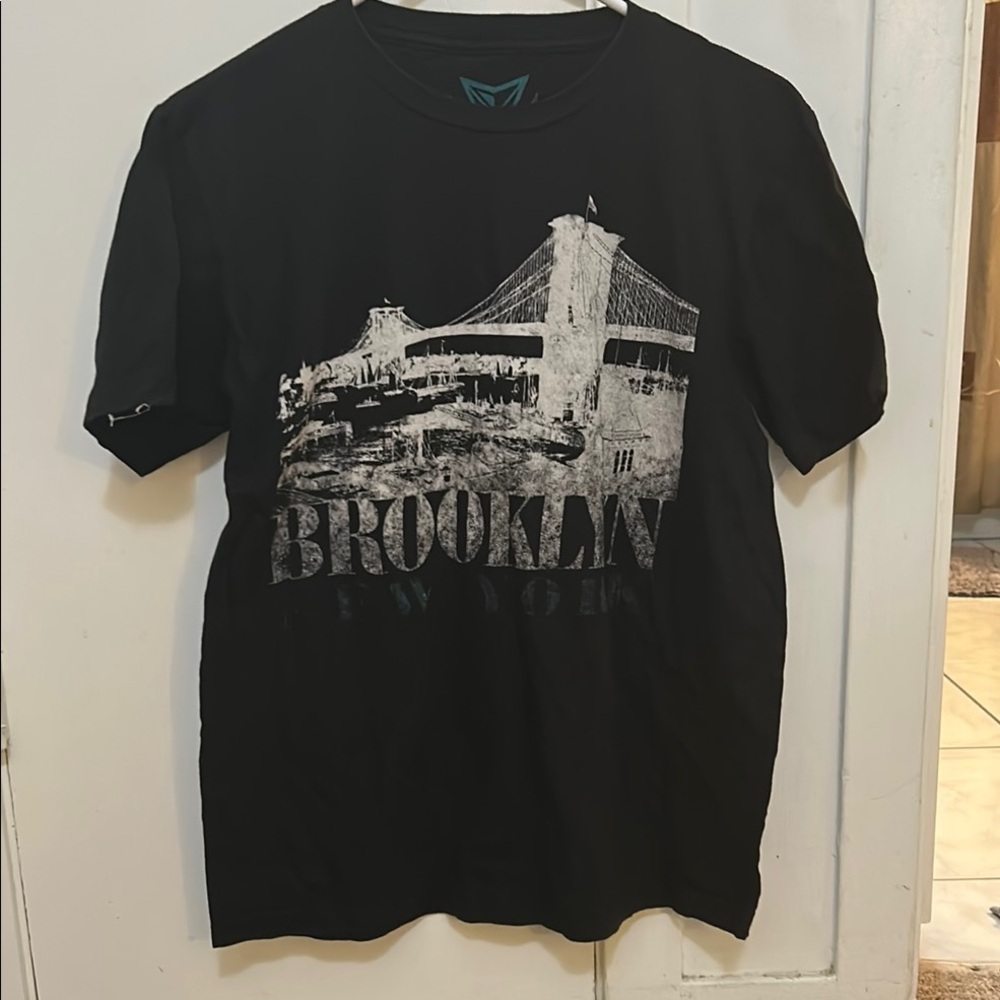 Black Graphic T-Shirt Brooklyn M new york